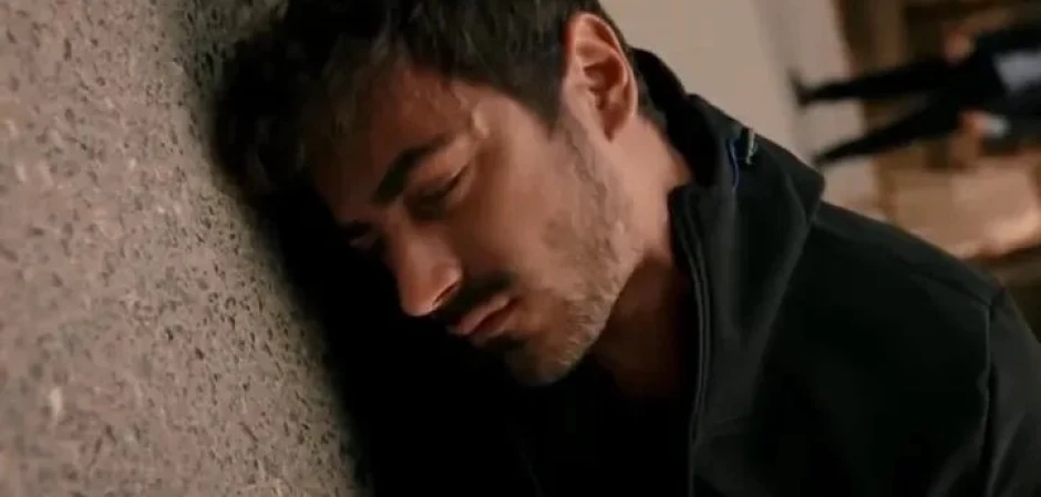 Кадры из Между / Арафта 4 серия