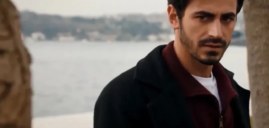 Кадры из Между / Арафта 77 серия