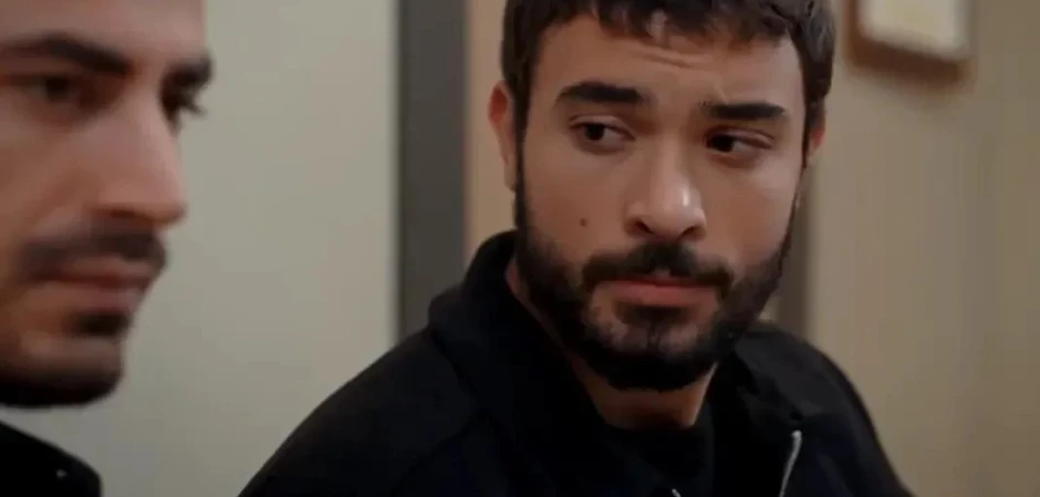 Кадры из Между / Арафта 27 серия