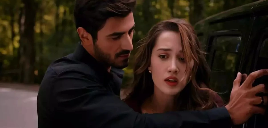 Кадры из Между / Арафта 19 серия