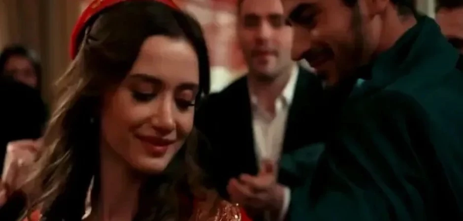 Кадры из Между / Арафта 99 серия