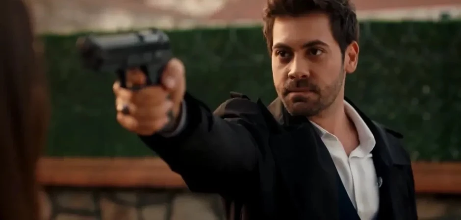 Кадры из Между / Арафта 67 серия