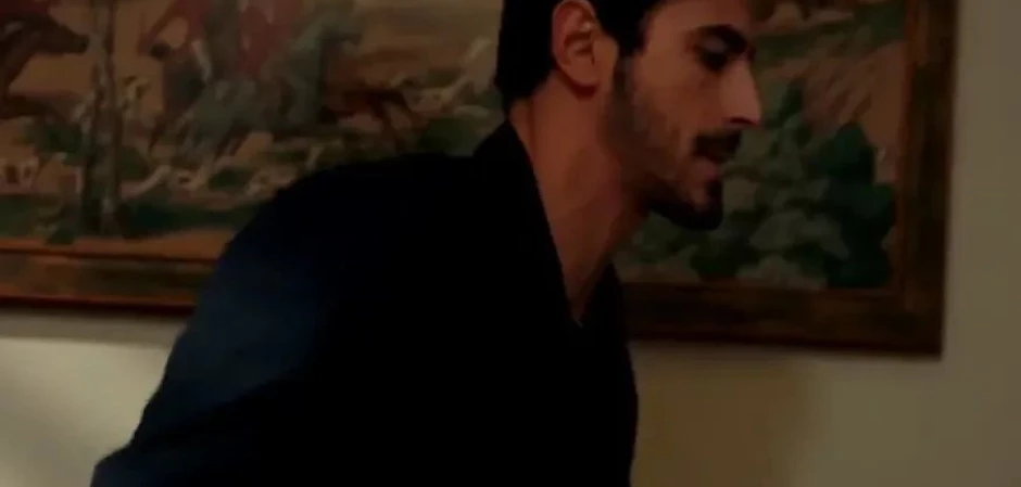 Кадры из Между / Арафта 99 серия