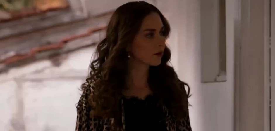 Кадры из Между / Арафта 74 серия