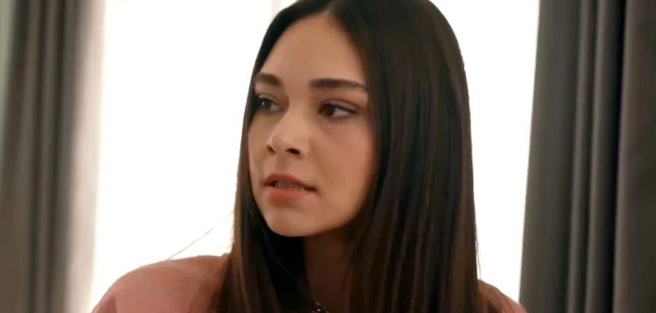 Кадры из Между / Арафта 53 серия