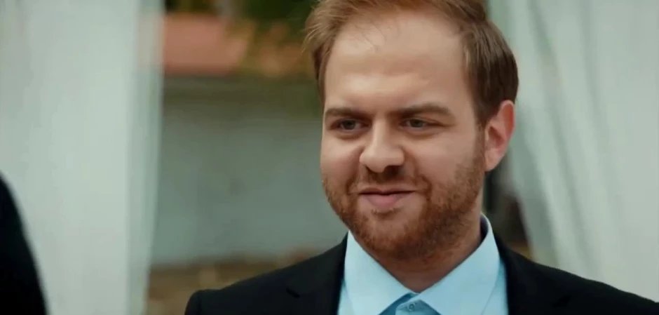 Кадры из Между / Арафта 20 серия