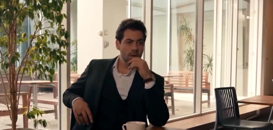 Кадры из Между / Арафта 89 серия