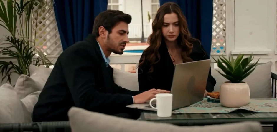 Кадры из Между / Арафта 97 серия