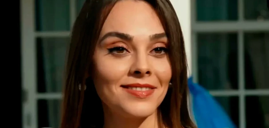 Кадры из Между / Арафта 100 серия