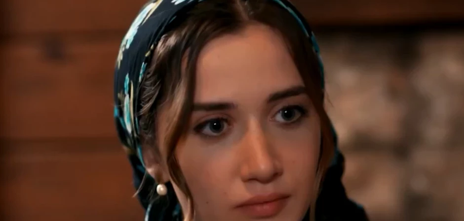 Кадры из Между / Арафта 54 серия