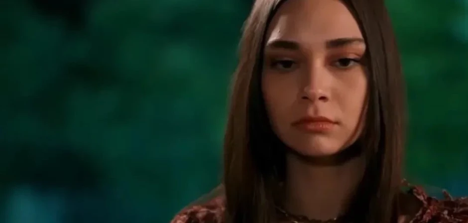 Кадры из Между / Арафта 22 серия